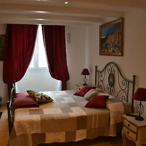  Bed and breakfast B&B Torre Porta Marina
